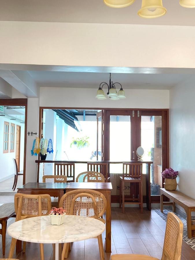 Valentier Cafe And Hotel เชียงใหม่ ภายนอก รูปภาพ