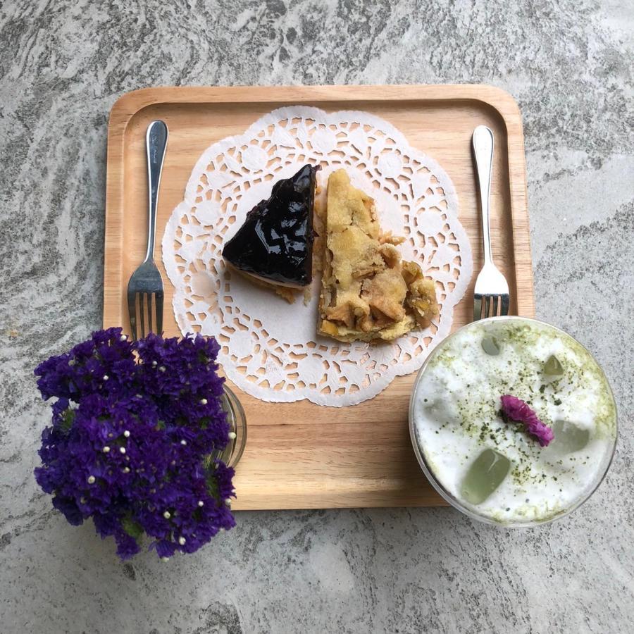 Valentier Cafe And Hotel เชียงใหม่ ภายนอก รูปภาพ
